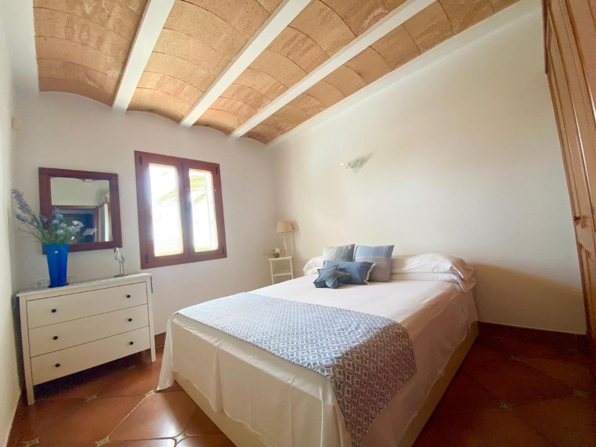 Villa Victoria Sa Caleta Eksteriør bilde