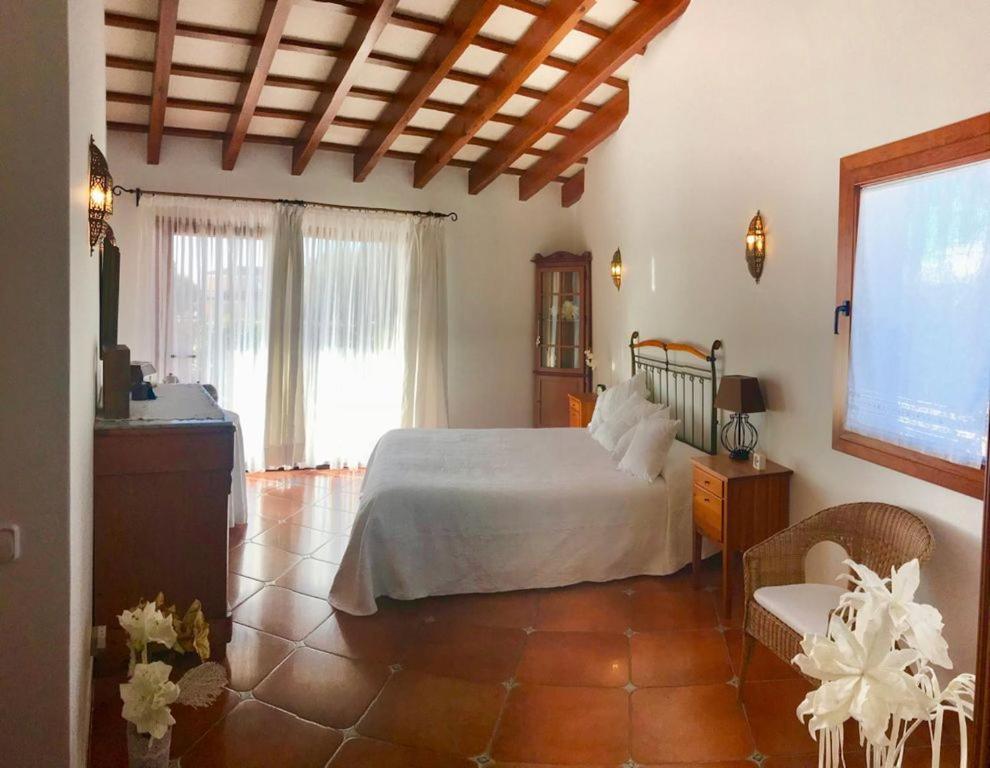 Villa Victoria Sa Caleta Eksteriør bilde