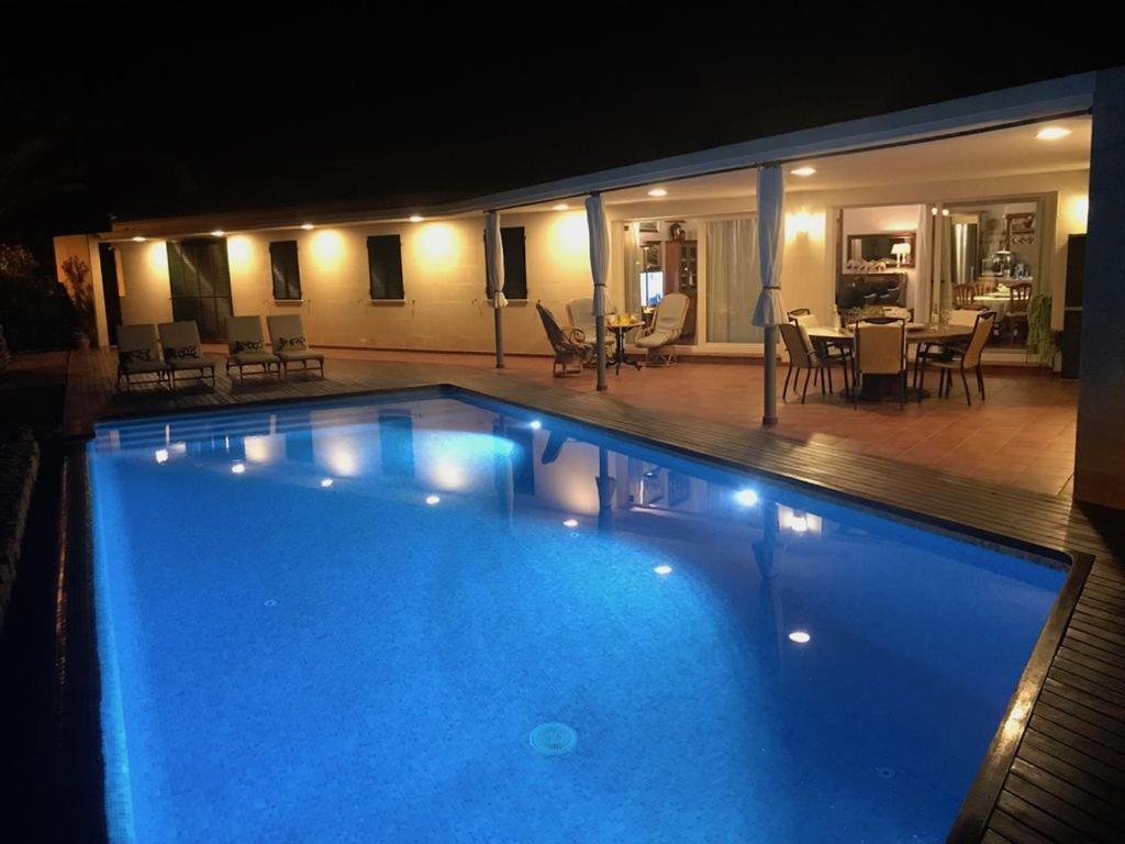 Villa Victoria Sa Caleta Eksteriør bilde